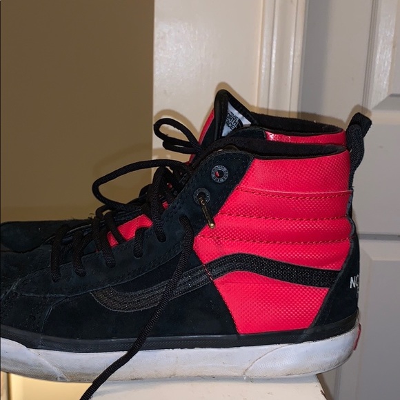 Vans - Picture 4 of 7